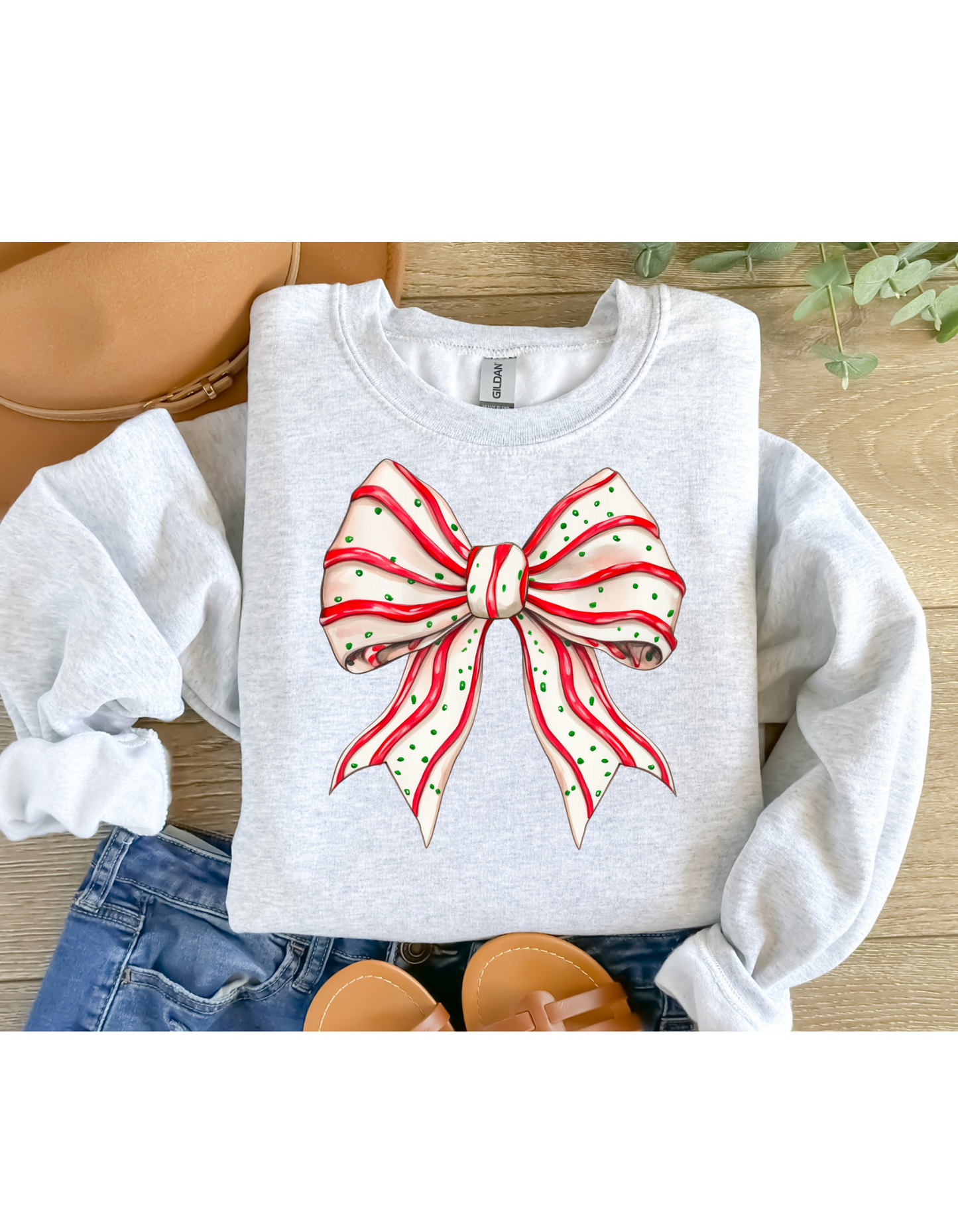 Christmas tree cake crewneck graphic sweatshirt