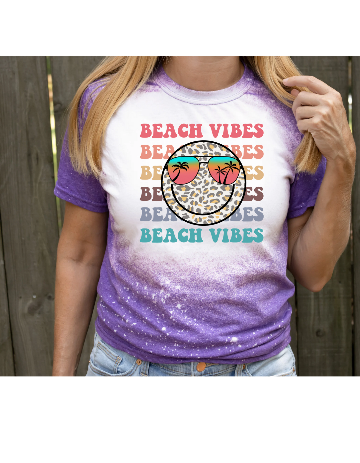 Beach vibes smiley bleached tee - 4 little hearts