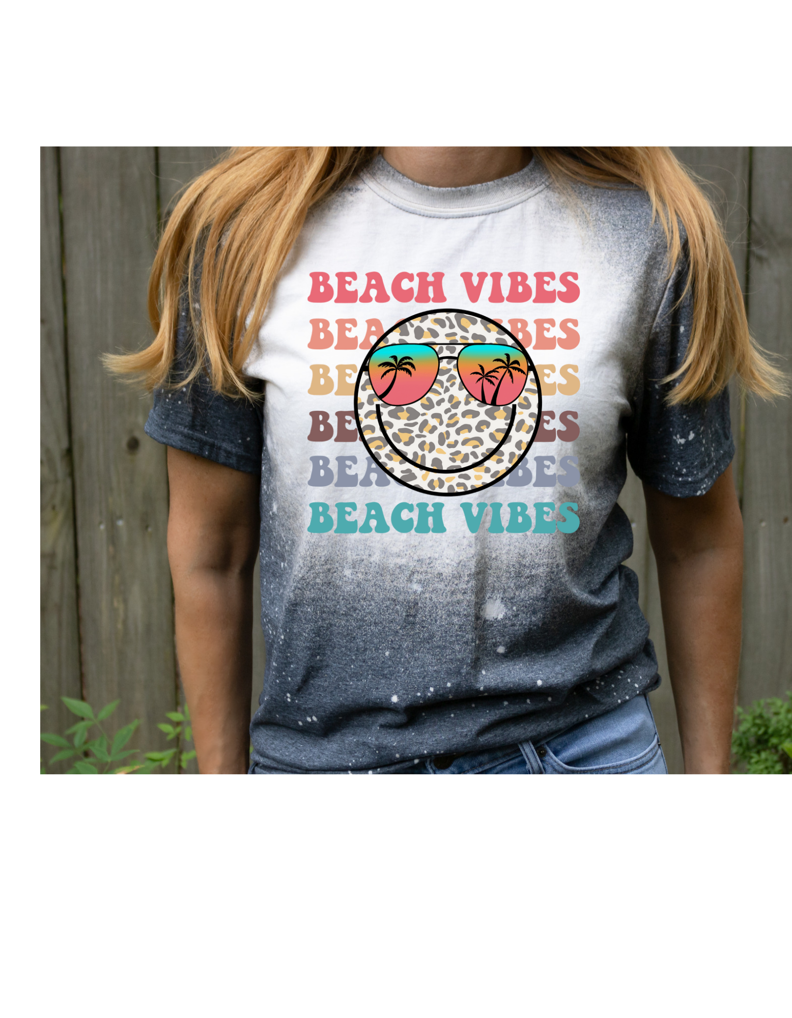 Beach vibes smiley bleached tee - 4 little hearts